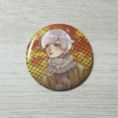 いれいす 初兎 缶バッジ - メルカリ