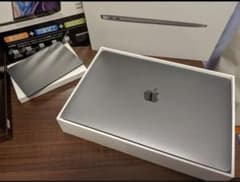 Macbook Air（2018年モデル）のサムネイル