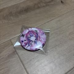 ホロライブ 原宿店 綺々羅々ヴィヴィ ランダム缶バッジ - メルカリ