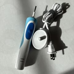 Braun Oral-B 電動歯ブラシ本体・充電器セットのサムネイル