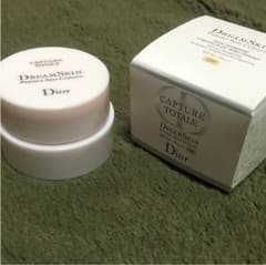 Diorファンデーションサンプルのサムネイル
