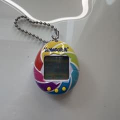 BANDAI たまごっち 本体のサムネイル