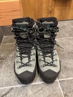 美品 SCARPA スカルパ MANTA TECH GTX WMN 38