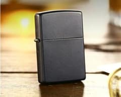 新品未使用 ZIPPO ライター マット ブラック 218のサムネイル