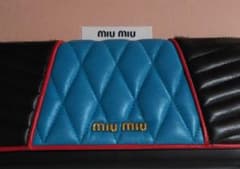 ⭐️お値下げ⭐️miu miu 長財布 美品のサムネイル
