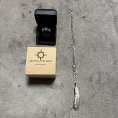 ARIZONA FREEDOM 羽根ネックレス - メルカリ