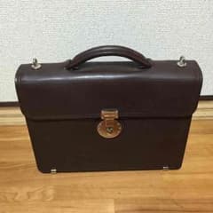 ショルダー付きセカンドバッグのサムネイル