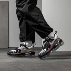 NIKE AIR VAPORMAX EVO NRGのサムネイル