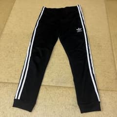 adidas 黒 ストライプ キッズパンツ 150のサムネイル