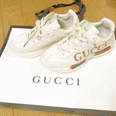GUCCI スニーカーのサムネイル