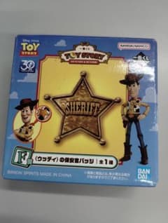【未開封】一番くじ トイストーリーF賞 ウッディの保安官バッジ【外箱汚れあり】のサムネイル