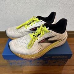 【BROOKS】Hyperion Max ハイペリオンマックス 25.5のサムネイル