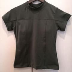 SUKALA スターターカップ付きTシャツ 半袖ホットヨガスタジオラバおまけ付き 美品SUKALA カップ付きミニハイネックTee ホットヨガスタジオラバLAVA