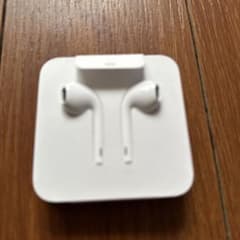 iPhoneイヤホン新品未開封のサムネイル