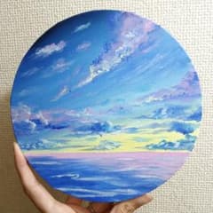 F8「雲流れる房州白浜」 絵画 油絵 油彩画 風景画 アート 流れ雲》油絵 油彩画 海 風景画 直径20 cm - メルカリ