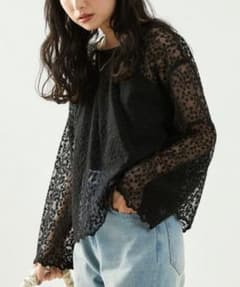 【美品】freak's store チュールフラワー刺繍ブラウス　Fサイズのサムネイル