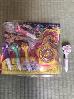 スター☆トゥインクルプリキュア  変身カラーペンダントDX はぐたんぺん付きのサムネイル