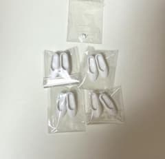 リカちゃんキャッスル　白パンプス　4足セット　ピアス付き