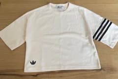 アディダス　オリジナルス　半袖　クロップド　Tシャツ アイボリーのサムネイル