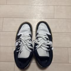 NIKE AIR JORDAN 1 LOW ブラック ホワイトのサムネイル