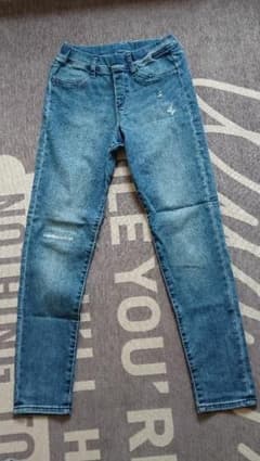 choco様専用☆UNIQLO☆キッズデニム☆140のサムネイル