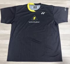 YONEX VOLTRAGE Tシャツ 黒/黄色　Ｌサイズ　美品のサムネイル
