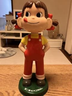 不二家のペコちゃん　首ふり人形のサムネイル