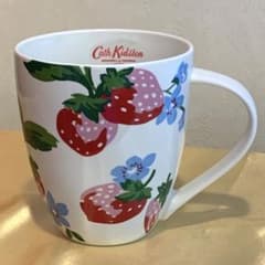 キャスキッドソン　cath kidston　マグカップ   いちご柄のサムネイル