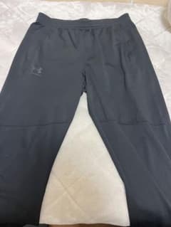 Under Armour ブラック ジャージパンツのサムネイル