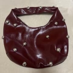 スタッズ付き ハンドバッグ ボルドーのサムネイル