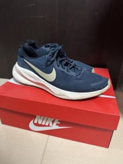 Nike ネイビー スニーカー 28cmのサムネイル
