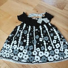 花柄トップスのサムネイル