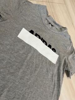 adidas Tシャツ　150 美品のサムネイル