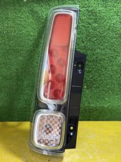 フレアワゴン DAA-MM53S 左テール ランプ ＬＥＤ 220-5938Lのサムネイル
