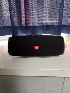 JBL Charge 4 ブラック JBLCHARGE4BLKのサムネイル