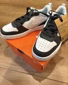 Nike スニーカー 23.5㎝のサムネイル