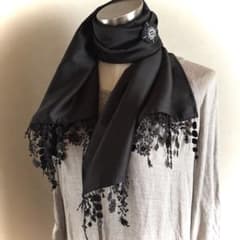 ミナペルホネンハンドメイドanemoneのブローチとレースいっぱい