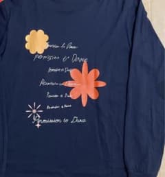 【新品】BTS 公式TシャツPERMISSION TO DANCE (M)のサムネイル