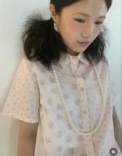 shop faerie blossom cotton half blouse 白 - メルカリ