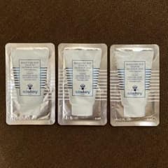 ⭐️sisley⭐️コンフォール ベルベット スリーピングマスク 4ml 3包