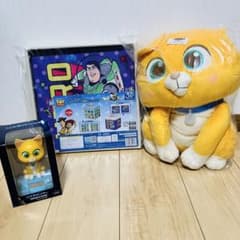バズライトイヤー ボックスチェア ソックス ぬいぐるみ ソーラーフィギュア