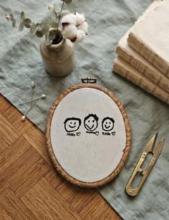 思い出を刺繡し可愛く飾りませんか？♪のサムネイル