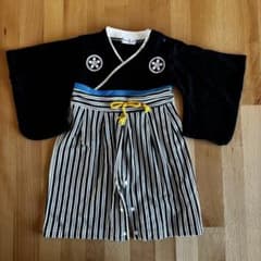 ベビー着物スタイル服 黒とストライプ　70cmのサムネイル