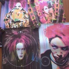 hide ポスター カレンダー 4枚セット - メルカリ
