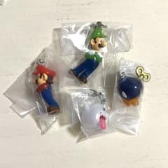 スーパーマリオ めじるしアクセサリー 4種セットのサムネイル