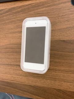 iPod touch 6世代 32GBのサムネイル
