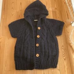 チロル様専用　ニットベストのサムネイル