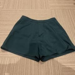 EVRIS ダークグリーン ショートパンツのサムネイル
