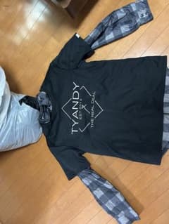 TYANDY 長袖カジュアルシャツ 黒 チェック柄のサムネイル