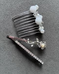 ヘアアクセサリー3点セット　パールシルバー系　結婚式お呼ばれまとめ髪　ヘアコーム